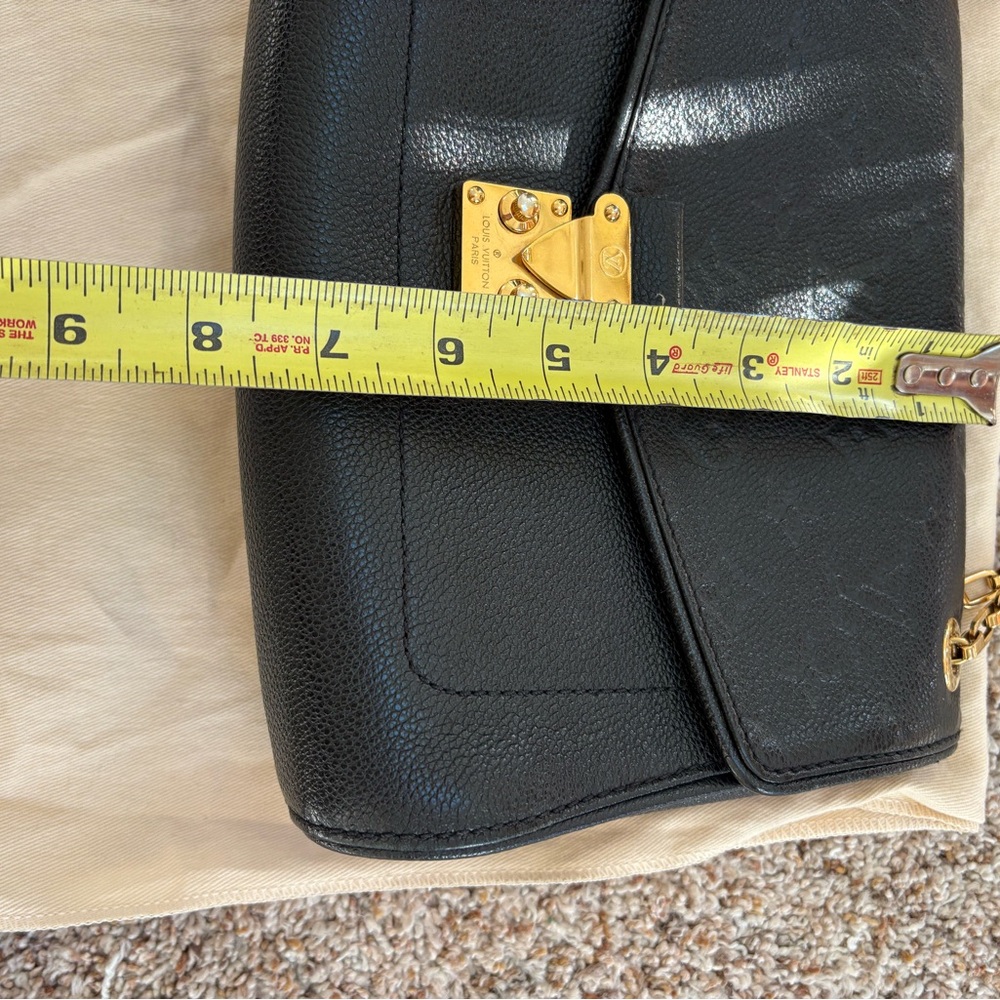 Louis Vuitton Saint Germain PM Shoulder purse Empreinte Black trades dust cover